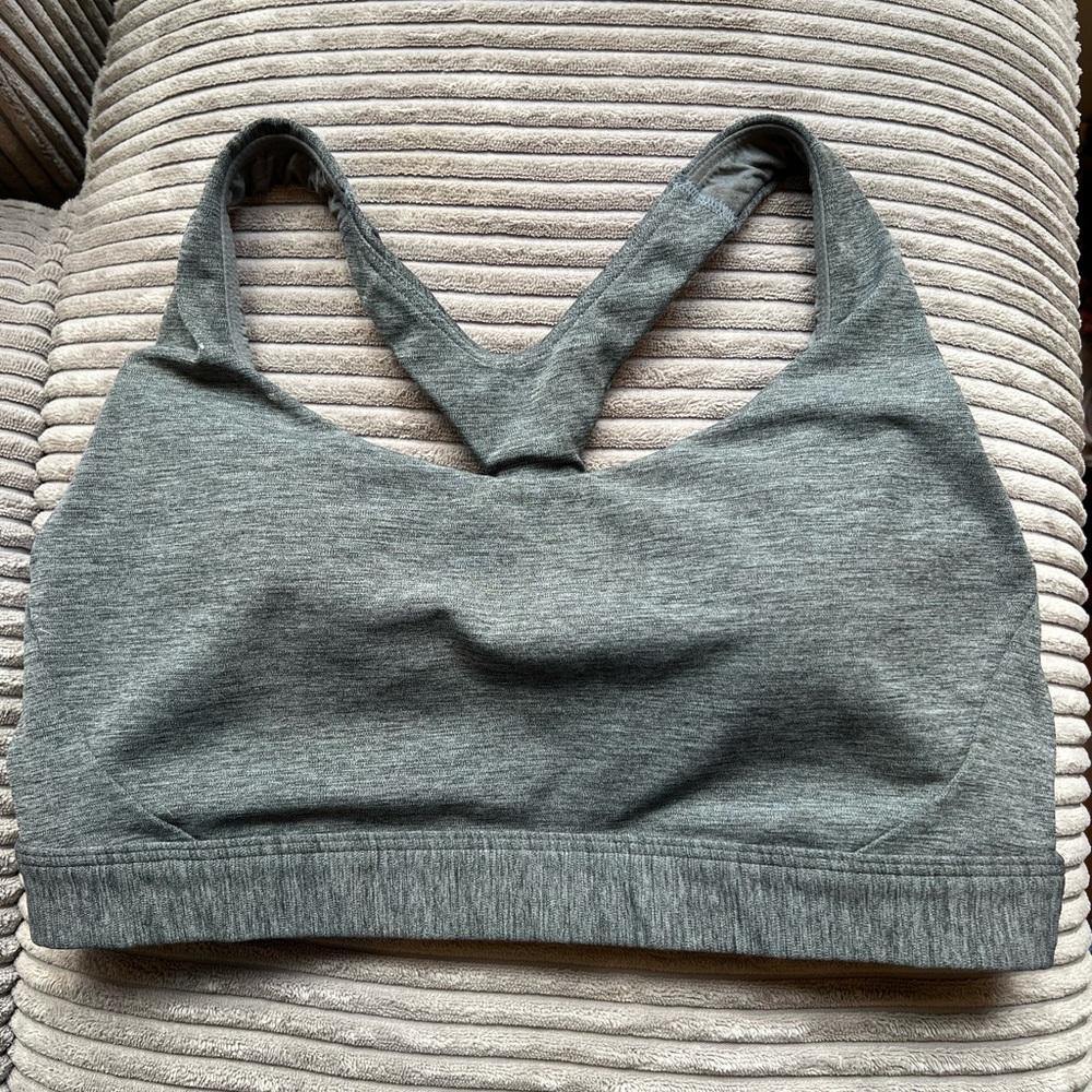 Athleta Ultimate Sports Bra | A-C Cup, Medium | Grey